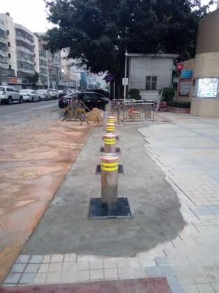 Orderdonans kliyan Bangladèch  15  p otomatik Bollard idwolik